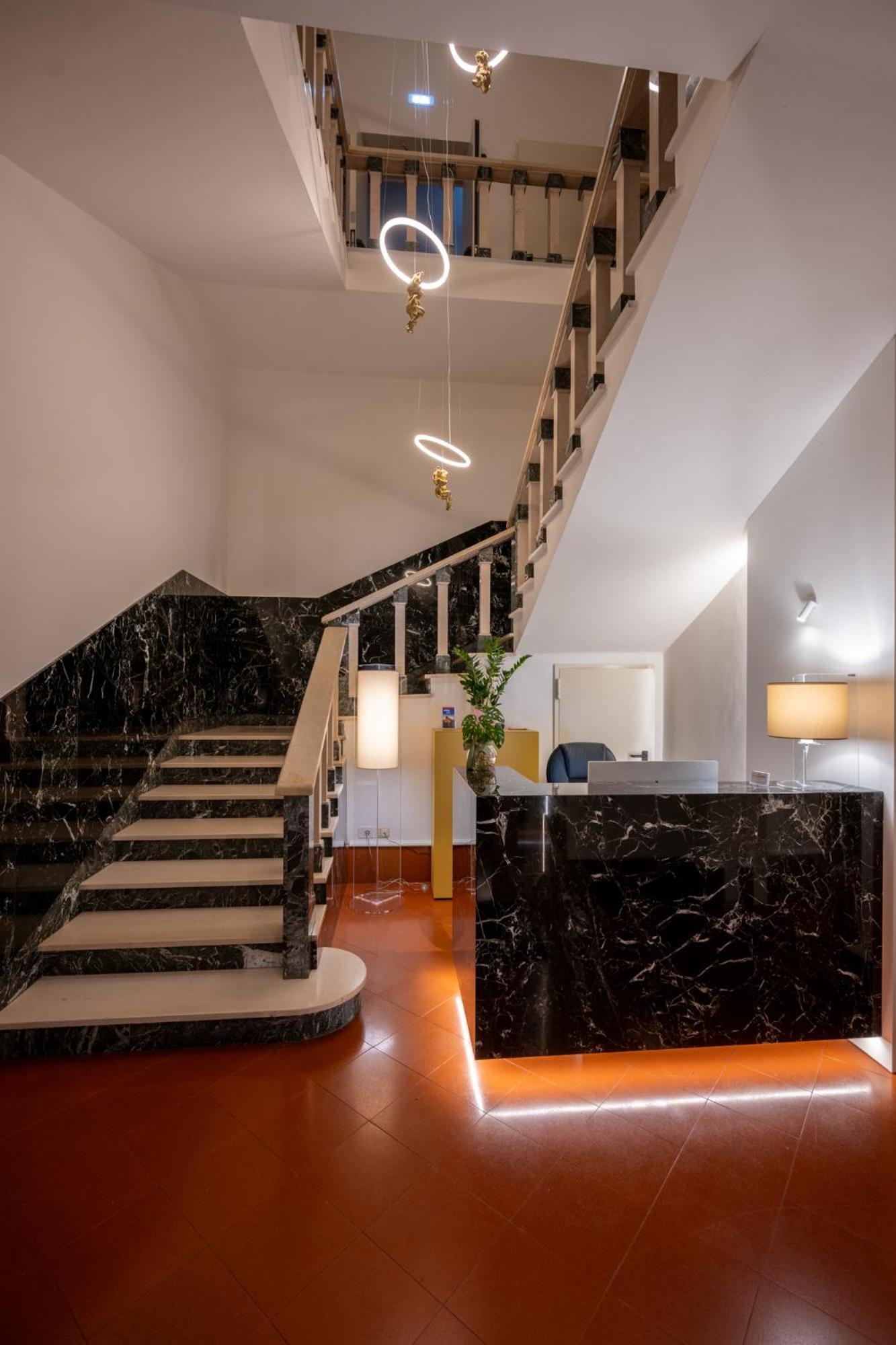 Hotel Moderno أسيسي المظهر الخارجي الصورة