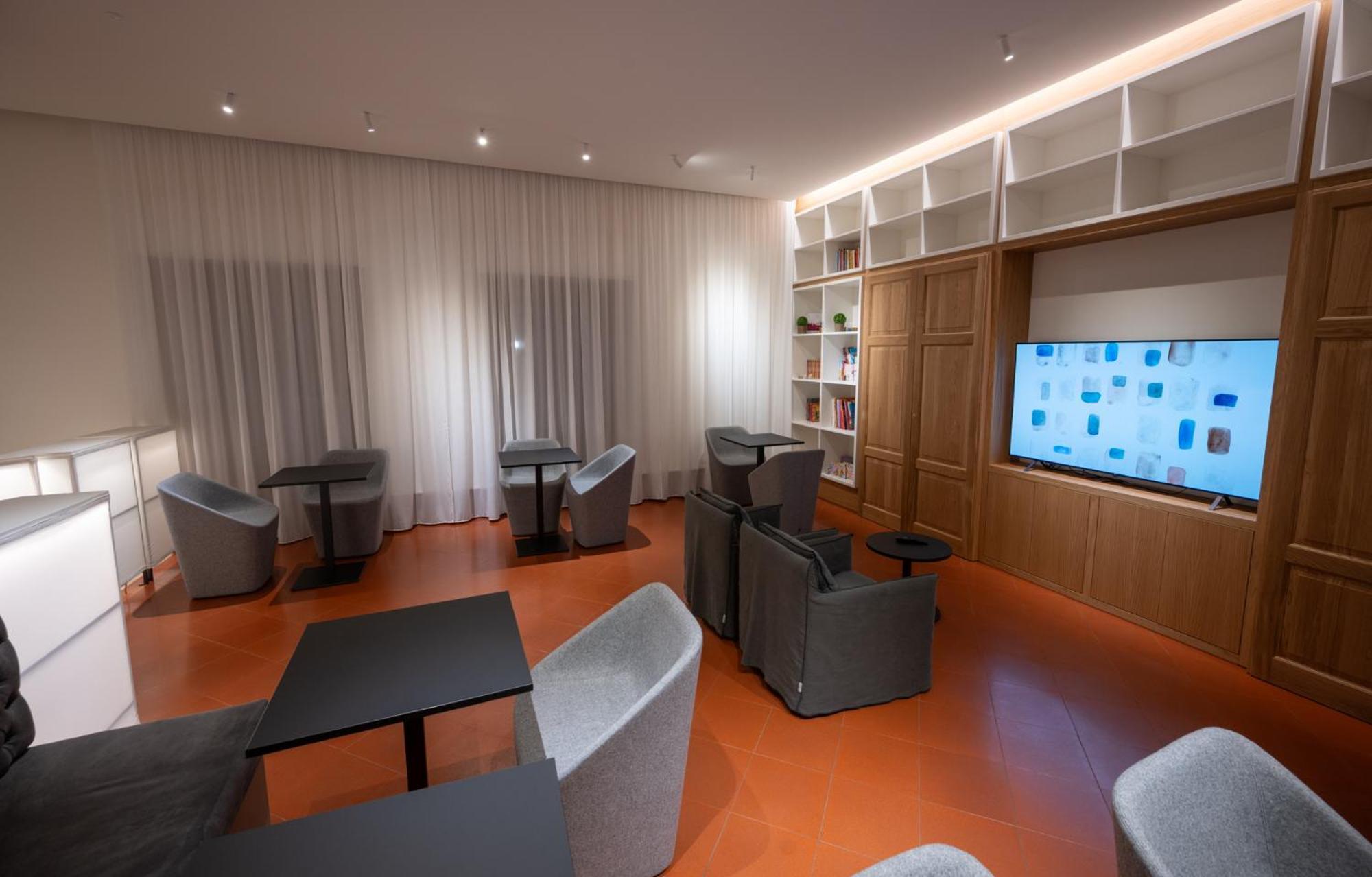 Hotel Moderno أسيسي المظهر الخارجي الصورة