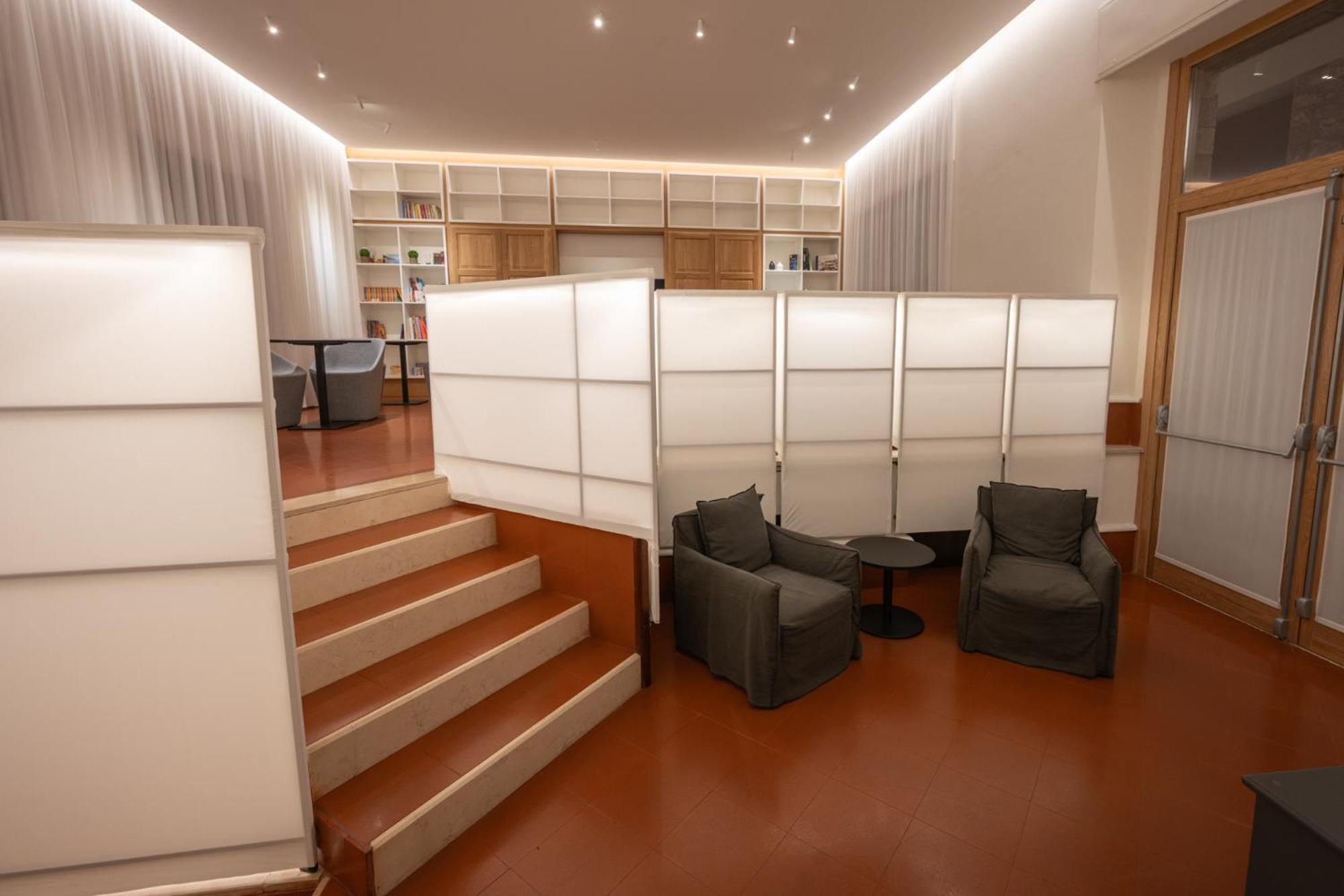 Hotel Moderno أسيسي المظهر الخارجي الصورة