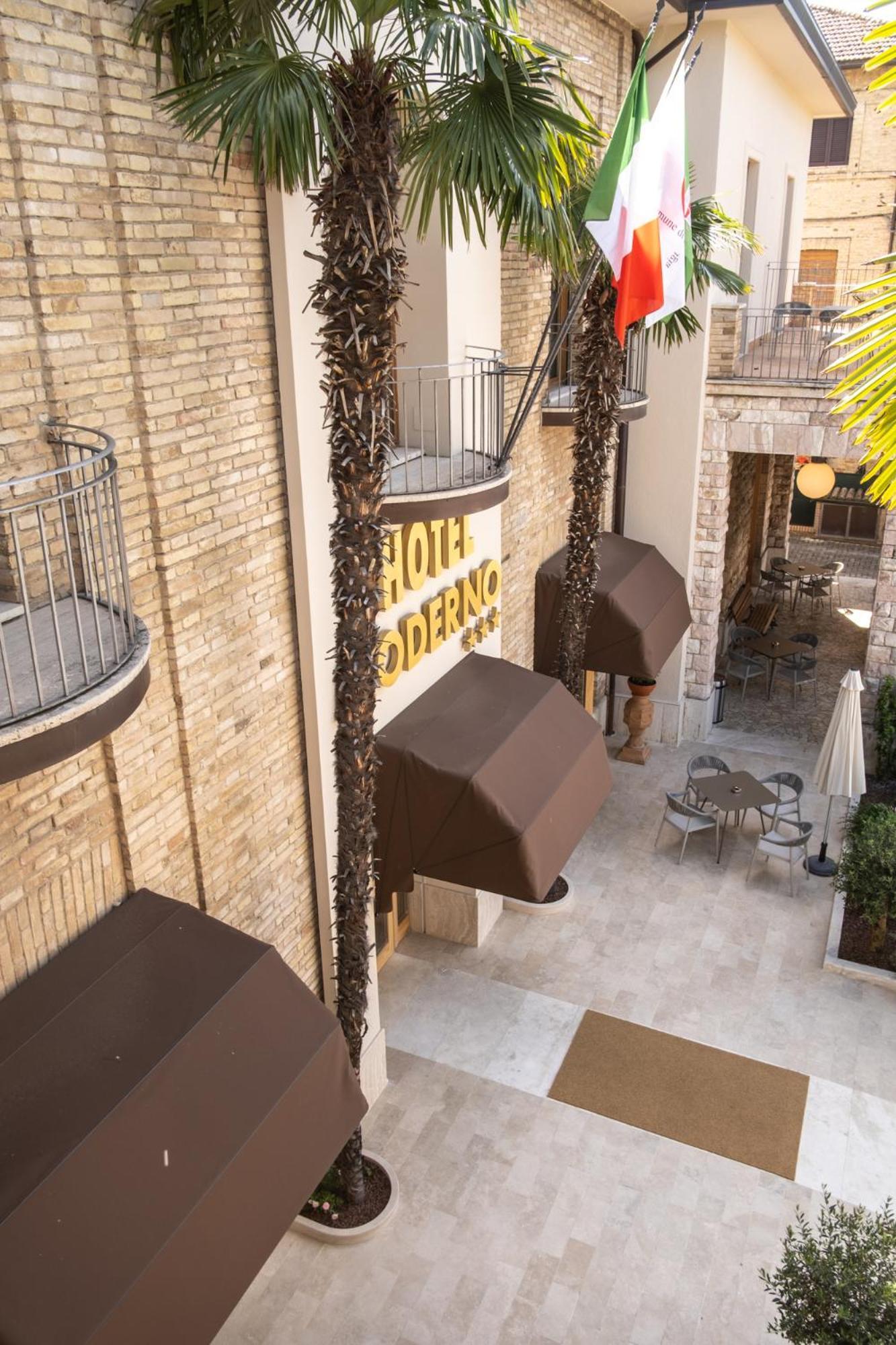 Hotel Moderno أسيسي المظهر الخارجي الصورة