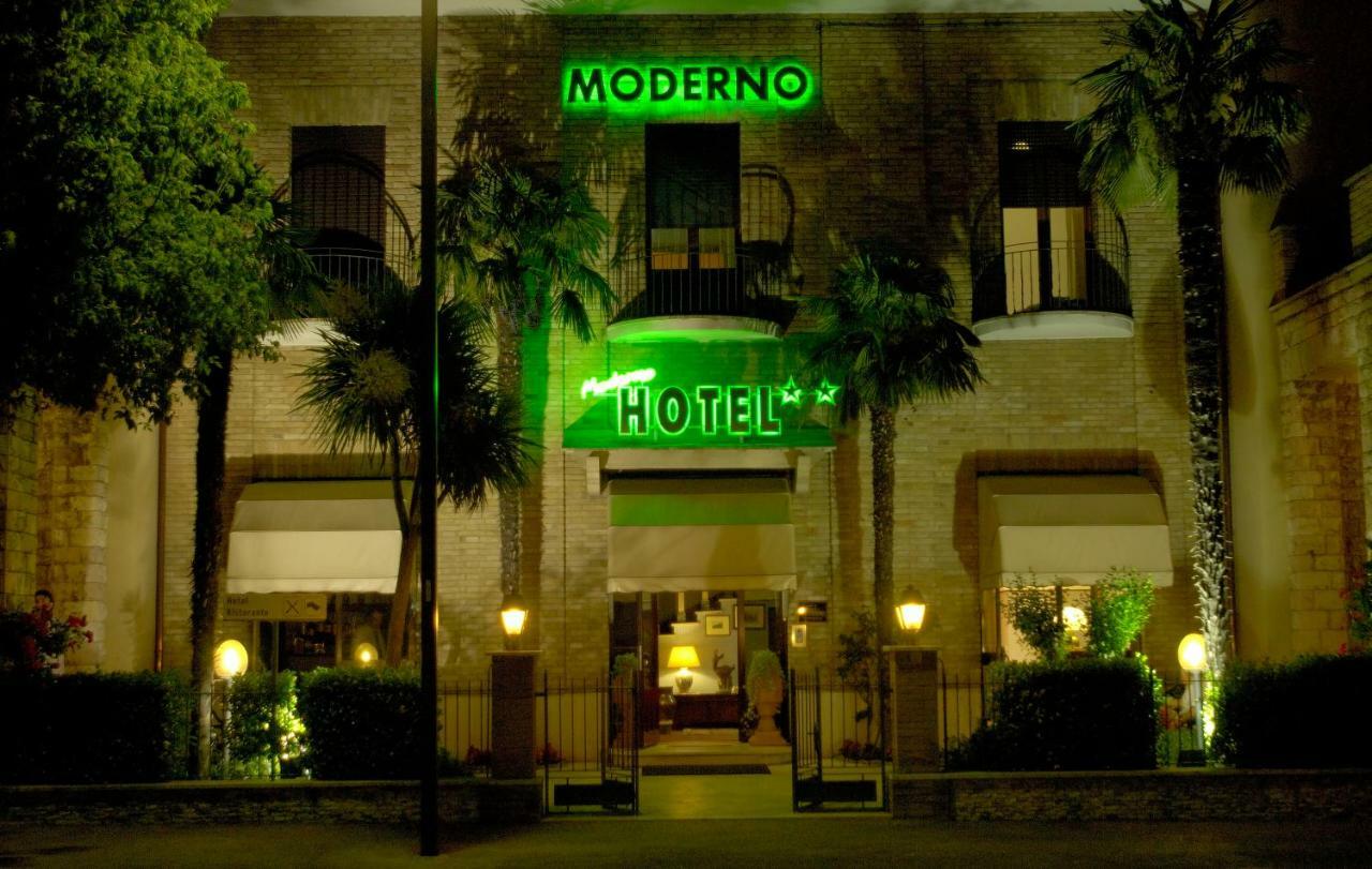 Hotel Moderno أسيسي المظهر الخارجي الصورة