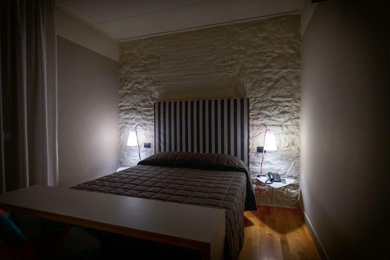 Hotel Moderno أسيسي المظهر الخارجي الصورة